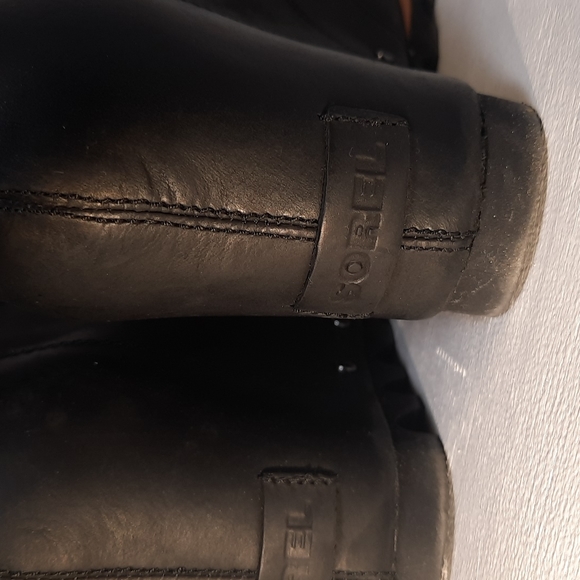 Sorel boots - Picture 3 of 7